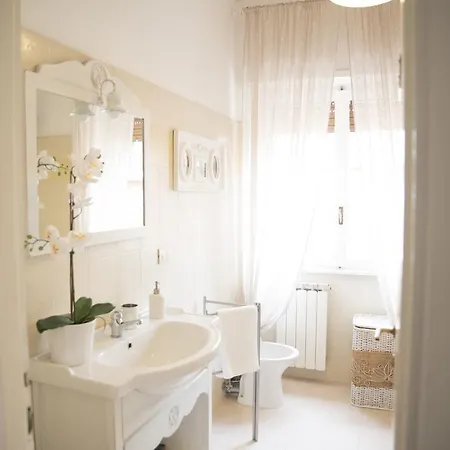 Apartment Tisserand Boutique & Lido di Ostia